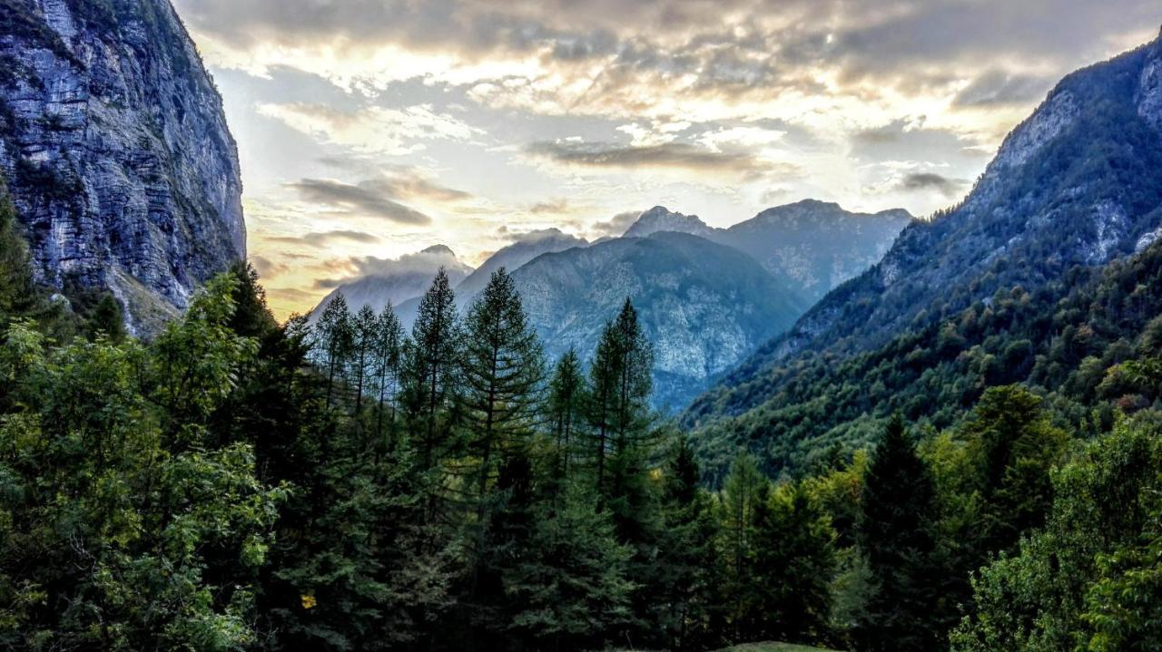 Cottages Kravanja トレンタ エクステリア 写真